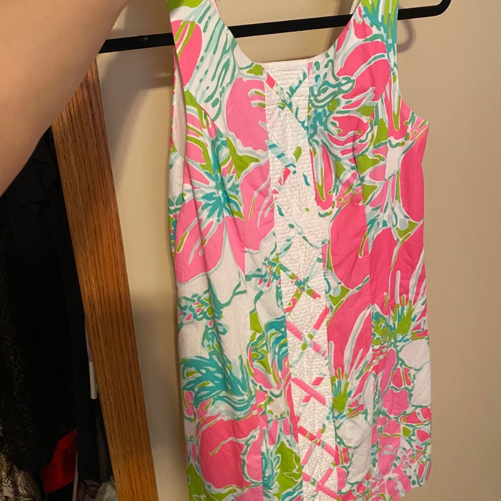 Lilly Pulitzer bright shift dress